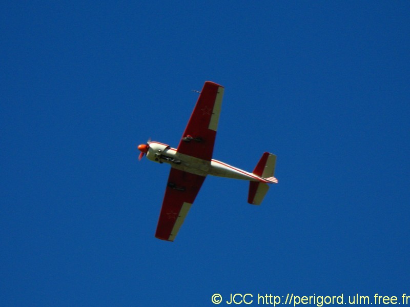 YAK 52_4680.jpg